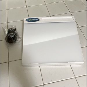 LightTracer LED Lightbox for Art, Tracing, Drawing, Illustrating. Lightly used.